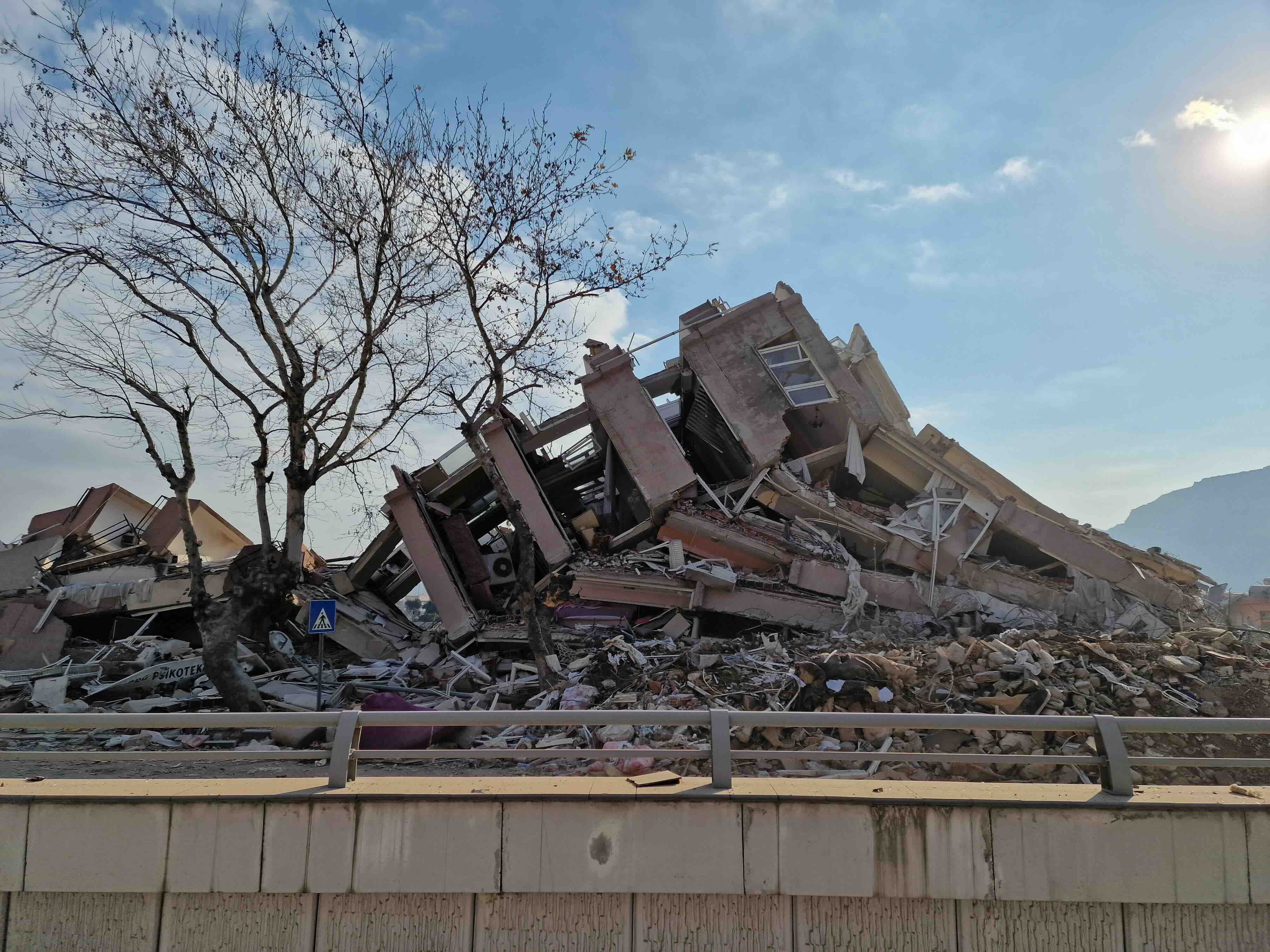 Mexico Coast Rocked by Strong Quake, President Confirms No Damage