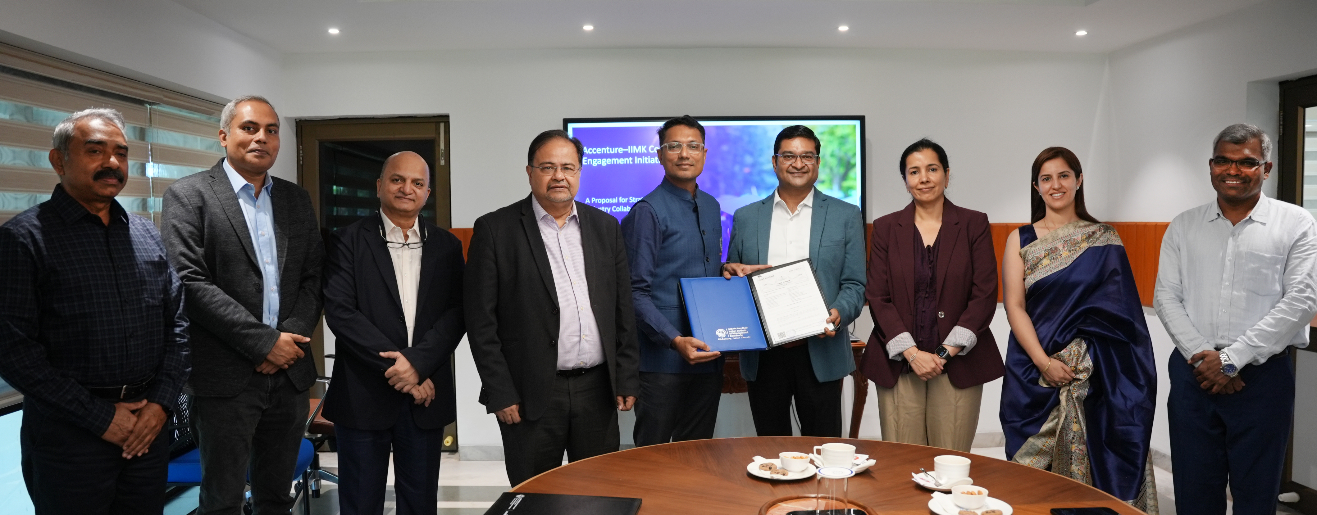 IIM Kozhikode and Accenture LearnVantage Join Hands to Launch Global MBA Programme