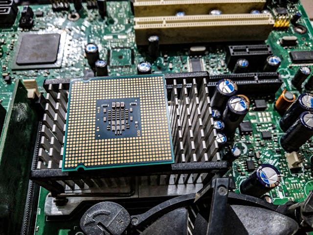 India’s Chip Revolution Gets a Mega Boost with INR 1.27 Lakh Crore Semicon 2.0 Mission