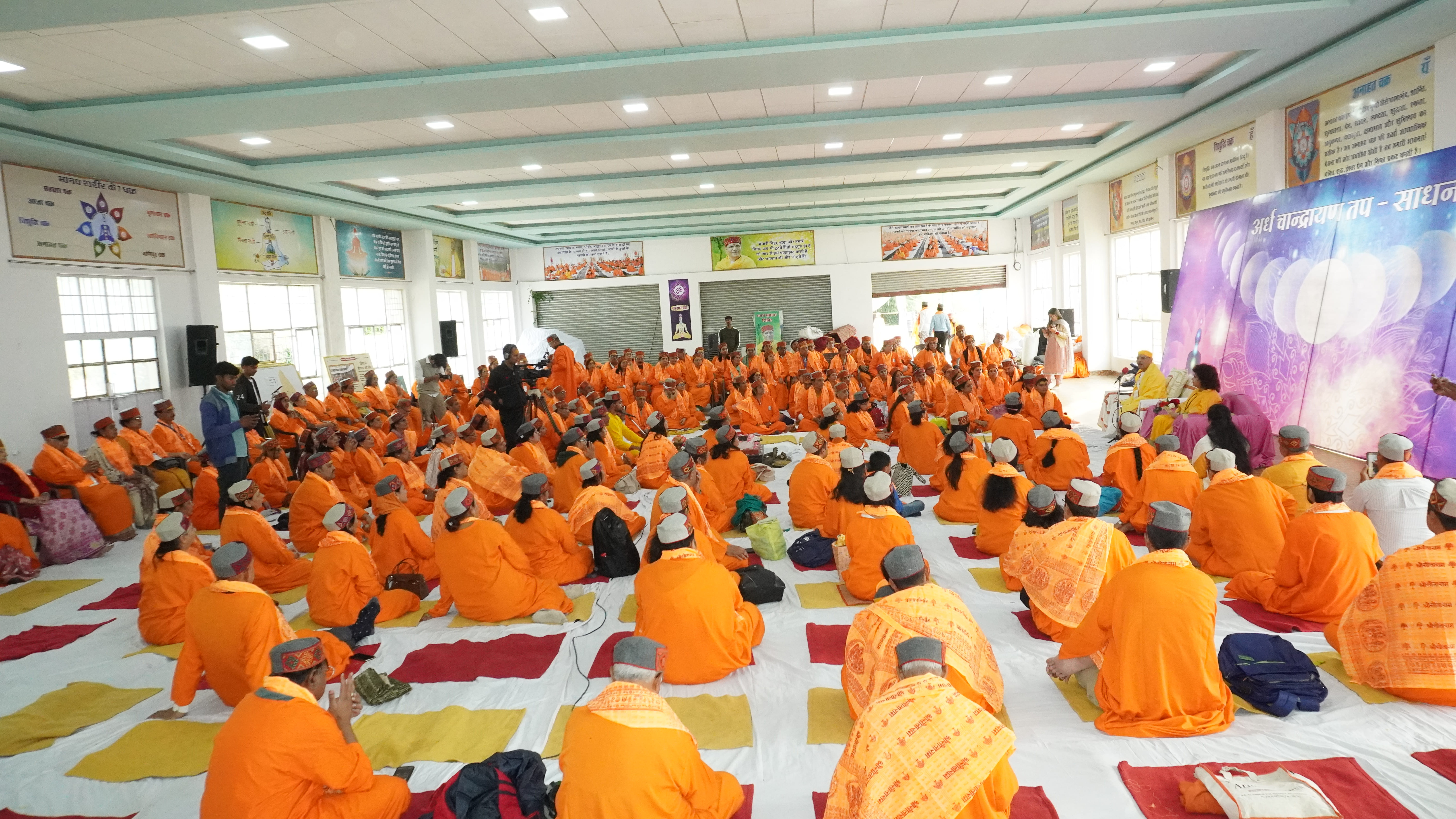 1-minute Daily Meditation and Positive Affirmation Sessions by Dr. Archika Didi: A Powerful Way to Combat Stress, Anxiety and Digital Addiction